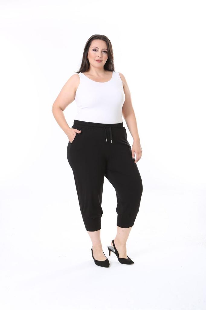 Women's Style Plus Size Pants Comfortable Black Elastic Waist Combed Capri Pants