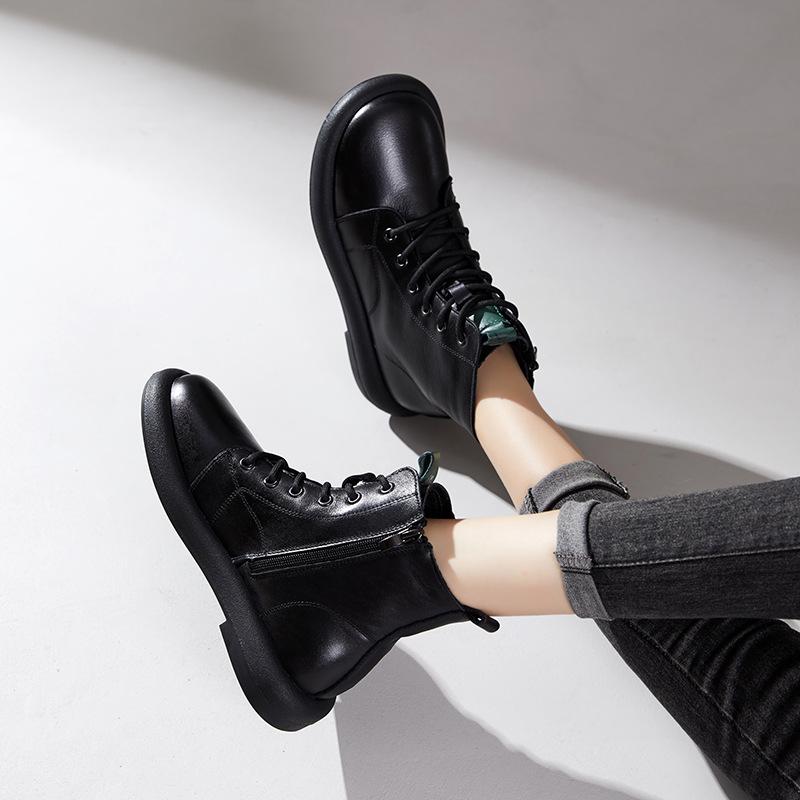 The First Layer of Cowhide Short Boots for Women In the Autumn and Winter of 2025, the New Retro Polished Leather Flat-bottomed Lace-up Martin Boots