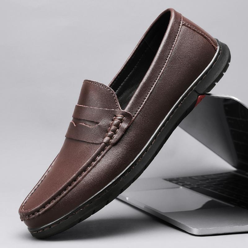 Scarpe Loafer Casual in Pelle più Recenti Marrone Nero Eleganti Stile Britannico per Uomo Alta Qualità Slip-On Loafer da Uomo Scarpe Piatte da Guida Maschili