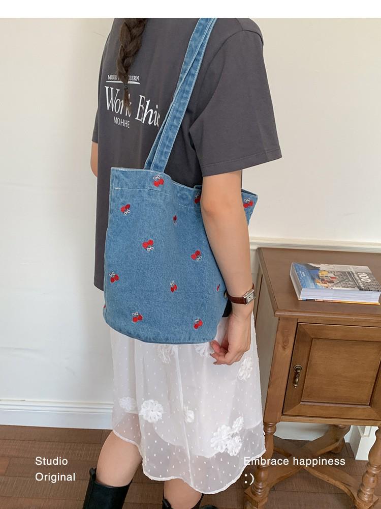 Korean Canvas Embroidered Denim Bucket Bag - Summer 2026 Women's Casual Handbag