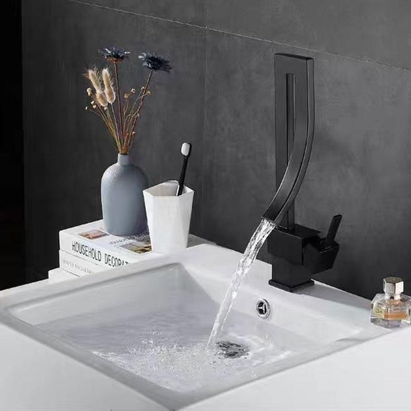 Elegant Brass Bathroom Basin Faucet Fashion Style Single Handle Waterfall Mixer Tap Hot And Cold Water Faucet