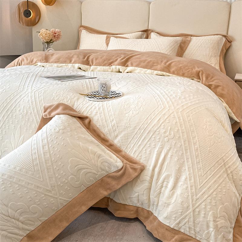 

Потовщений молочний флісовий набір з чотирьох предметів, різьблений двосторонній флісовий термопростирадло, підковдра, постільна білизна з коралового флісу 1.8m 4pc (quilt cover 200 * 230cm)