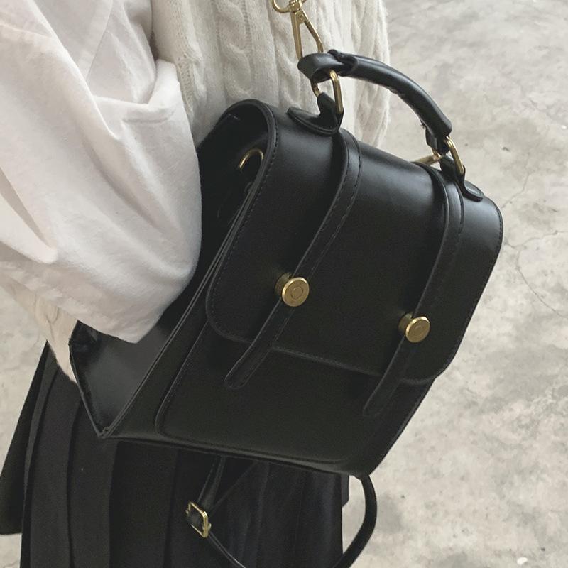 British retro backpack women 2025 Korean version of portable backpack student class large capacity multi-functional bag versatile