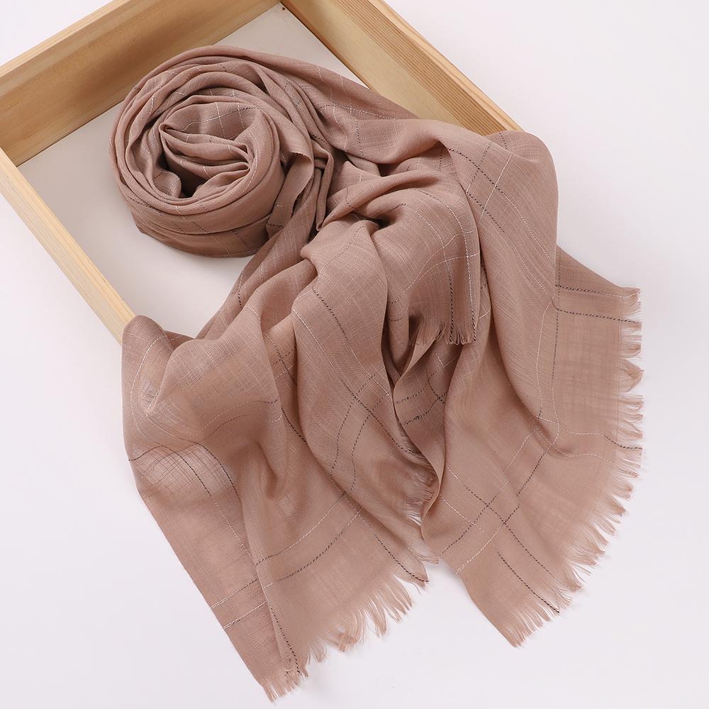 High Quality Lattice Cotton Hijab Pashmina Shawl With Tassel Light Weight Plain Scarf Hijab Muslim Women Shawl Big Size