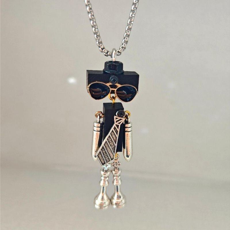 Handmade creative steampunk robot wooden finished necklace DIY keychain trendy play pendant clothing chain pendant