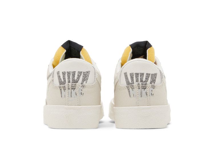 Men's Sneakers Nike Blazer Low 77 Premium Halloween (2022) Phantom/Ghost Green/Scream Green/Phantom
