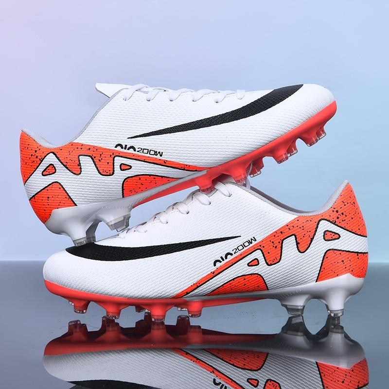 Football Shoes Low-top European Cup Professional Game Sneakers Long Nails Lawn Broken Nails Indoor Football Shoes