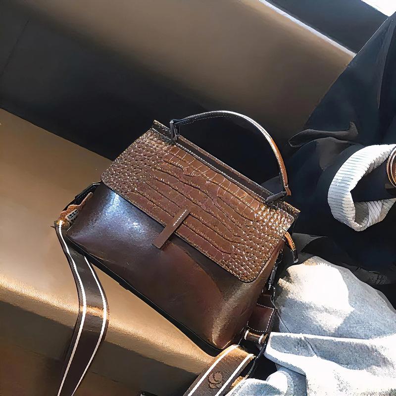 Nuova Borsa a Mano in Pelle con Fantasia Coccodrillo, Borsa a Spalla a Forma di Conchiglia, Borsa Versatile da Donna, Borsa a Tracolla Retro in Pelle di Mucca