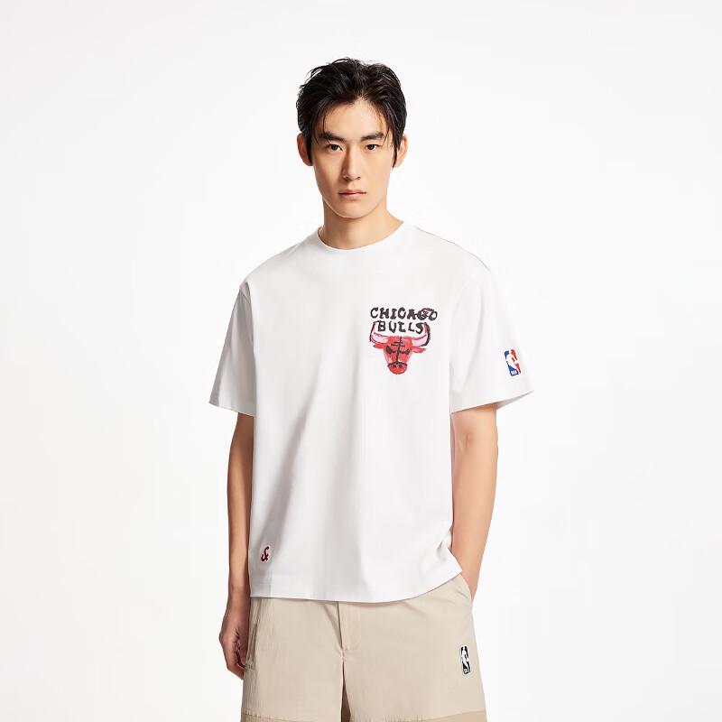 JACK&JONES Men's NBA Chicago Bulls Cotton Graphic T-Shirt