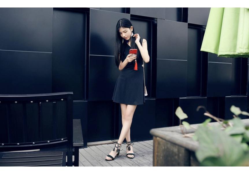 2026 New Women's Tassel Chunky Heel Sandals - Breathable, Versatile Outdoor High Heels, Plus Size Available