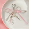 Fashionable Faux Pearls Bowtie Charm Stylish Bowknot Ribbon Keychain Bag Ornament Jewelry for Purses and Accessories