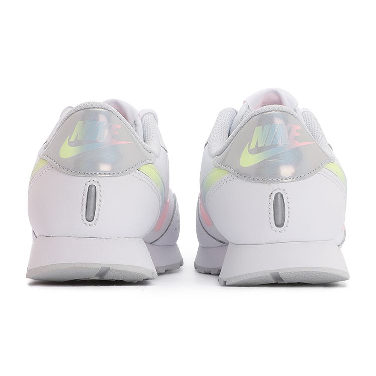 Nike MD Valiant GS Weiß Multi Kinder-Sneaker Pure-Platinum Arctic-Punch Mehrfarbig DB3743-100