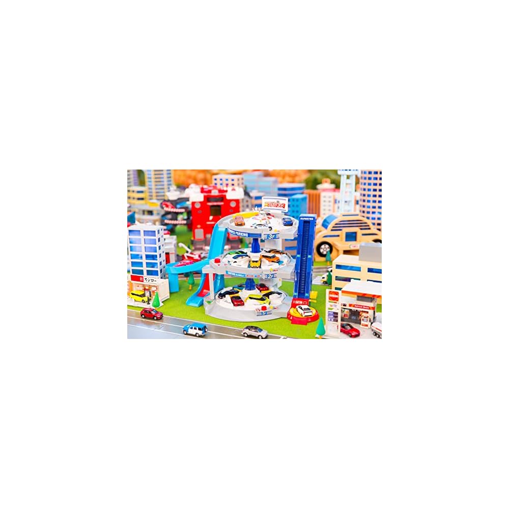 Takara Tomy Tomica Guruguru Shoot DX Parking Playset with Cars and Accessories