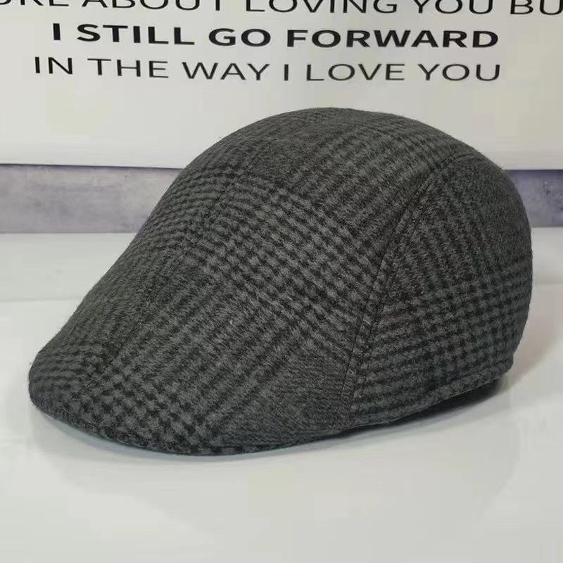 2024 Autumn/Winter Men's Woolen Beret: Warm, Thickened Duckbill Hat for Middle-Aged & Elderly.