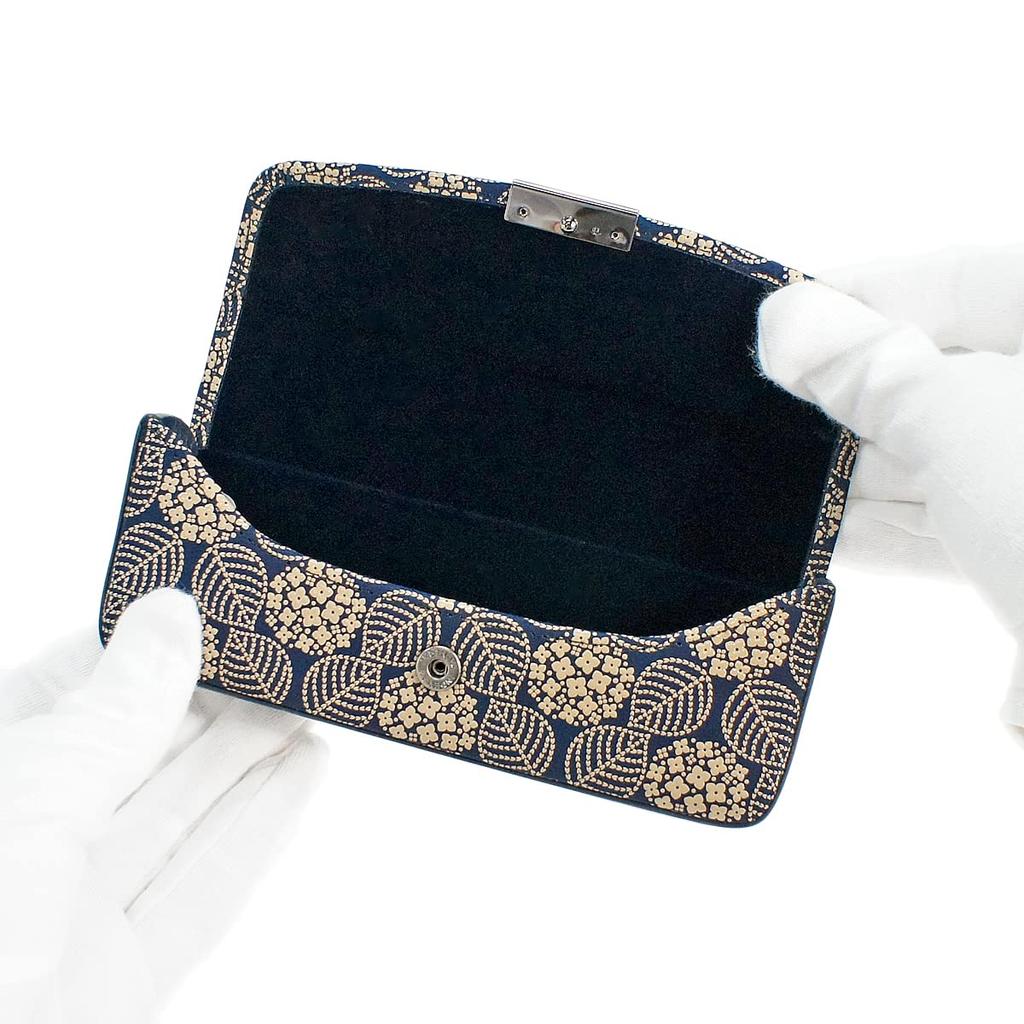 Inden H Glasses Navy Blue with White Hydrangea [Inden-ya] Case, Deerskin, Lacquer, Pattern, 4206-14-174
