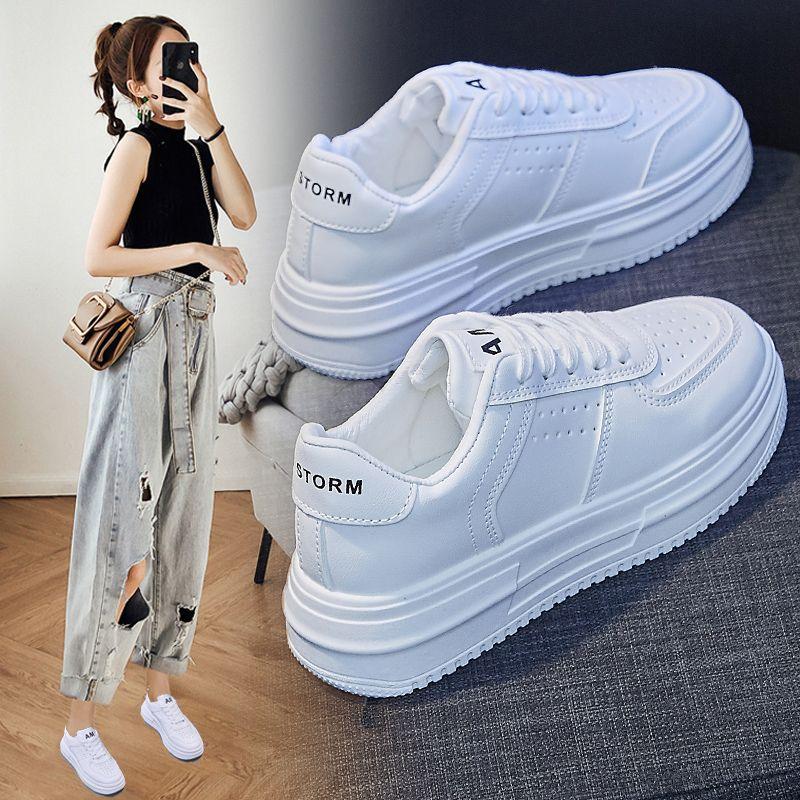 Platform white shoes women's 2025 spring new women's shoes heightened versatile casual sports shoes sub-board shoes popular muffin