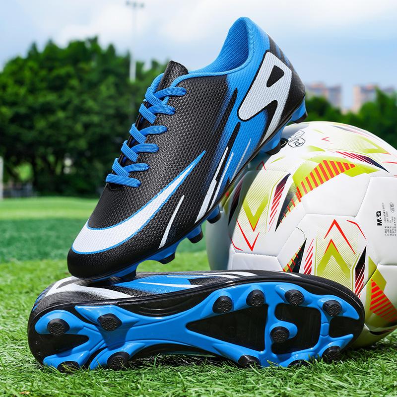 Large Size Children's Long Nail Football Shoes Men's Outdoor Primary and Secondary School Students Broken Nail Training Shoes Youth Sports Shoes