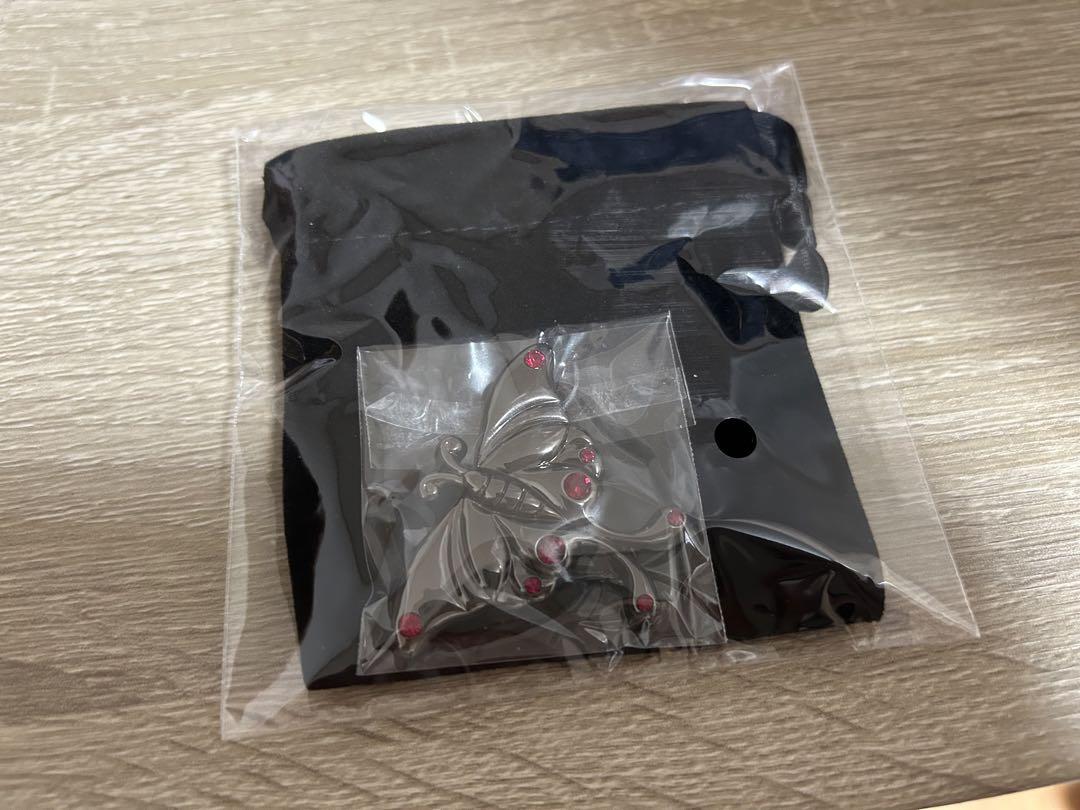 

[USED] Phantom Theta Live VIP Bonus Brooch (with Flame Medusa Silver Tape)