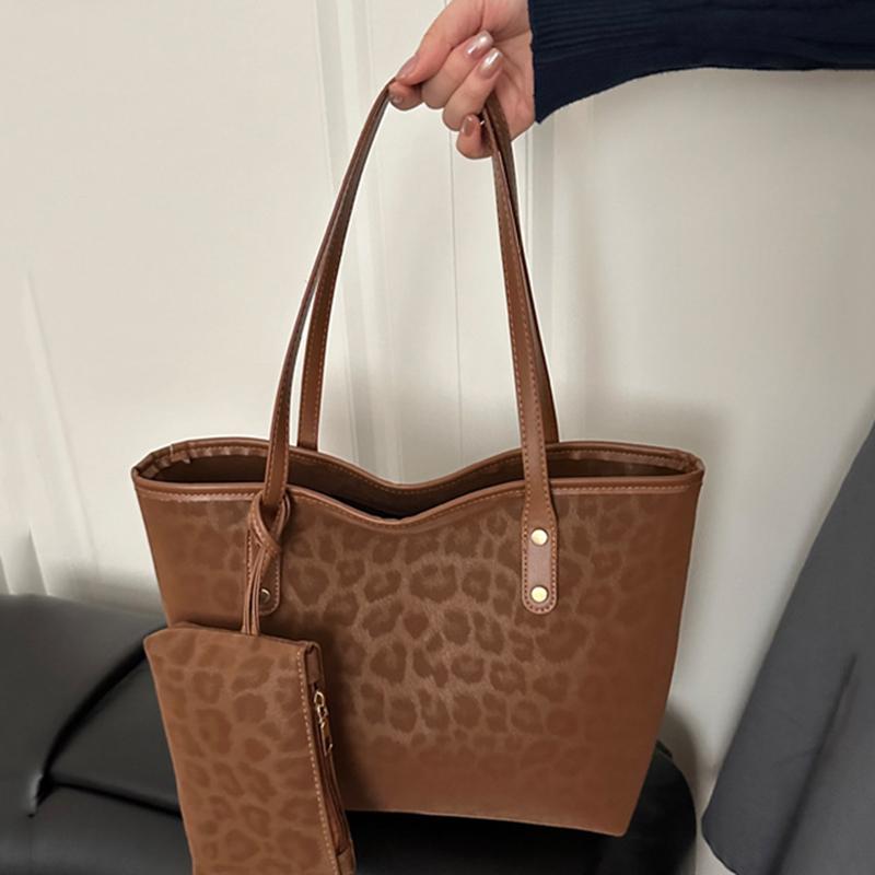Leopard Print Women Shoulder Bag For Commuting Daily Used Casual Tote Bag Large Capacity Ladies Handbags And Purses