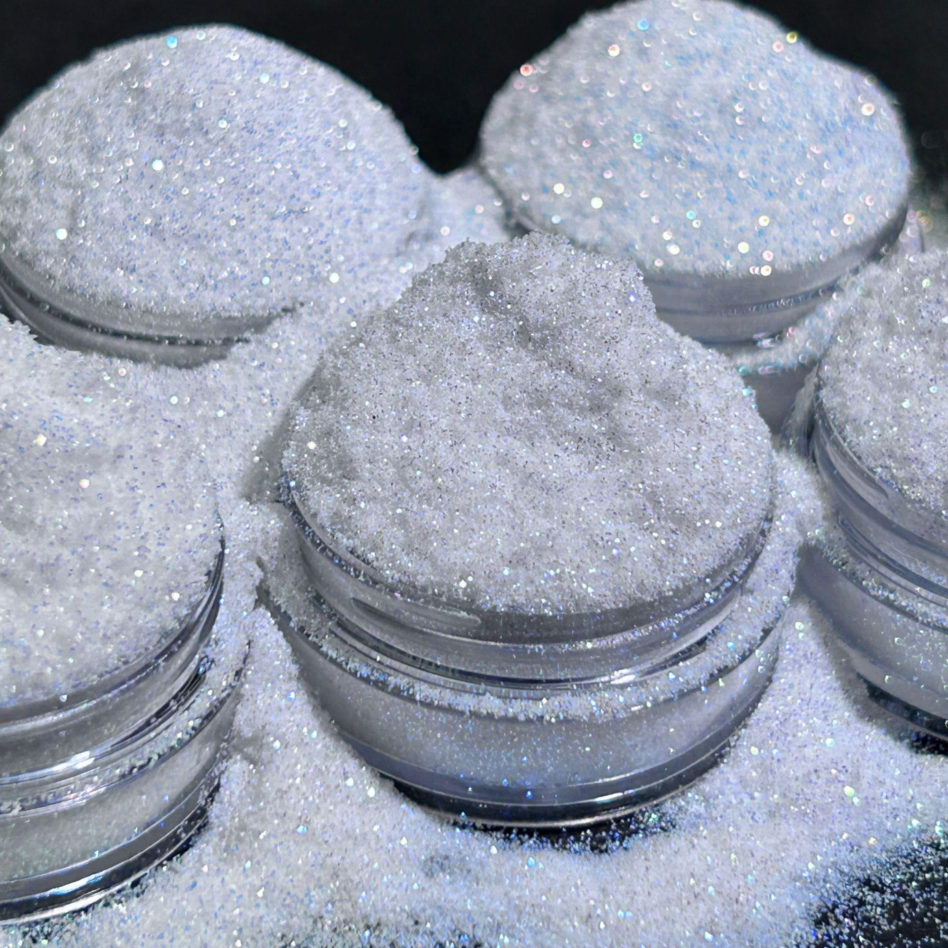 

Polarized Iridescent Fine Glitter Powder for Nail Art (0.1mm)