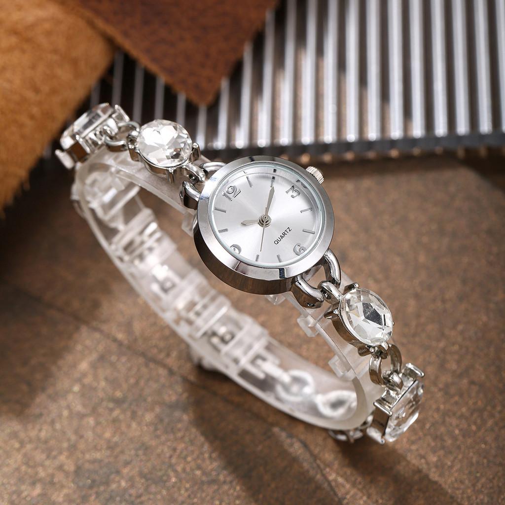 Minimalist Alloy Quartz Watch For Women With Elegant Jewelry Clasp For Fashion Gifts