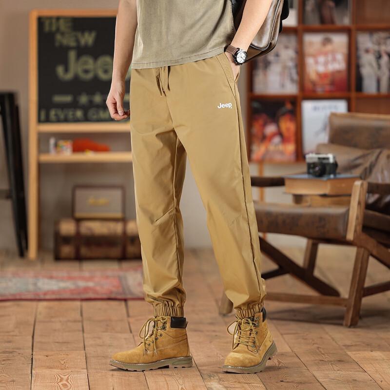 Jeep Men's Retro Loose Cargo Jogger Pants
