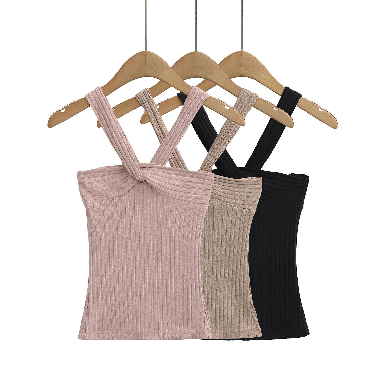 

Spicy Girl Off-Shoulder Ribbed Halter Top - Summer 2025 M