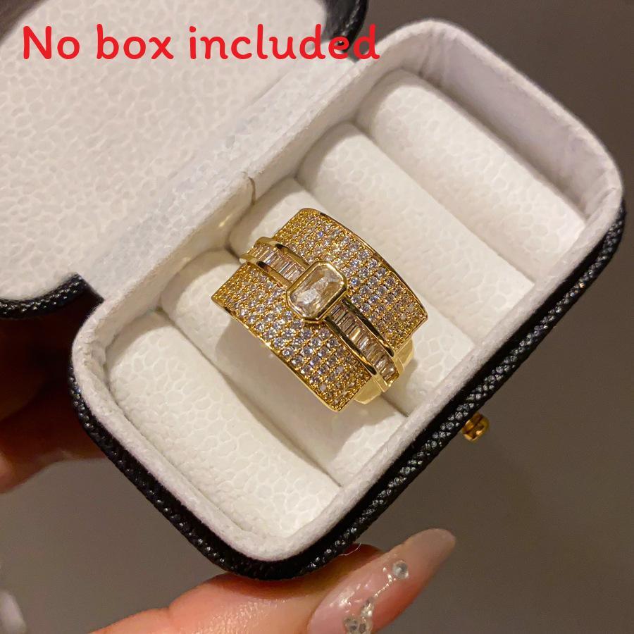 Retro Artistic Copper Ring With Zircon Stones For Womens Fashion Jewelry