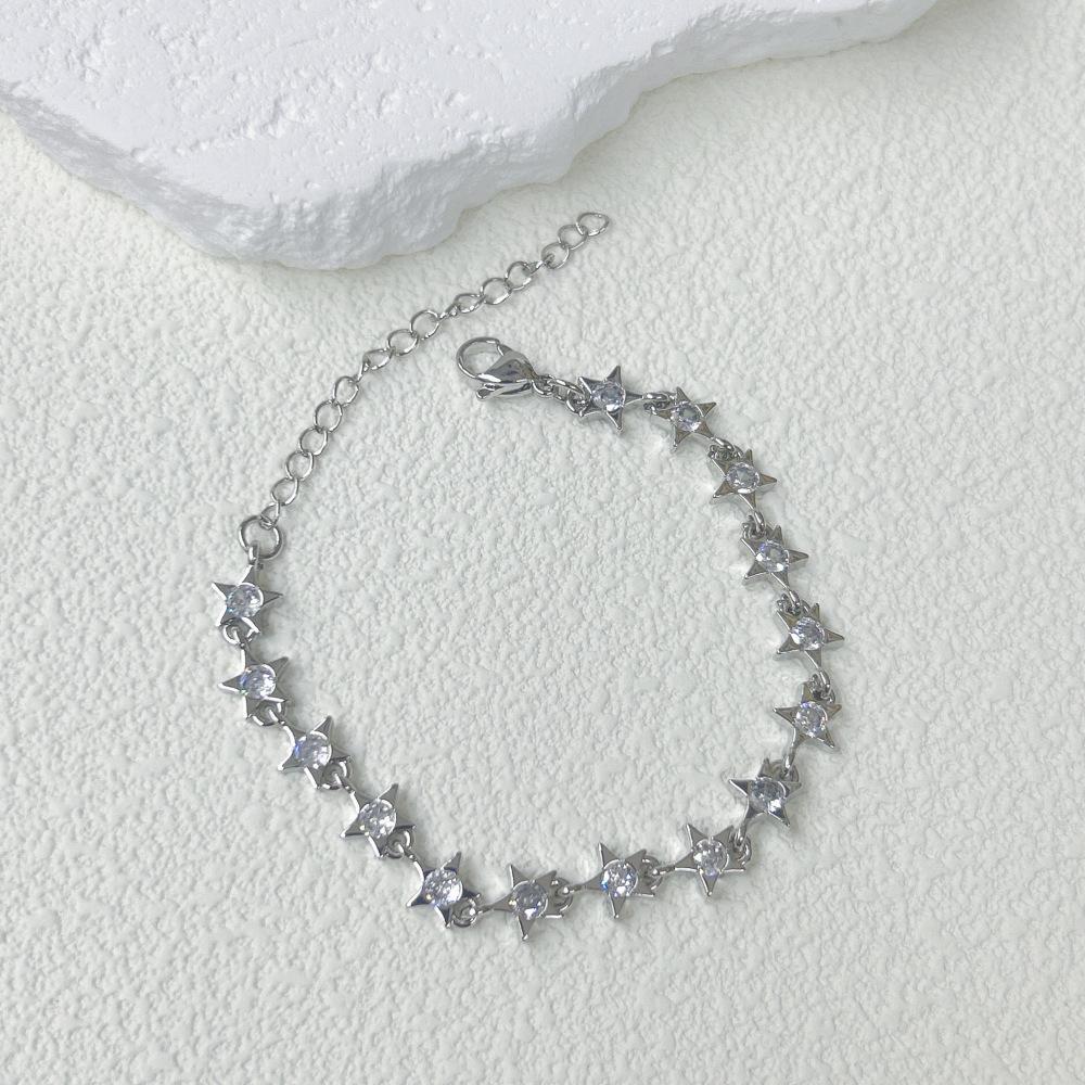 

Популярный медный браслет-пентаграмма с цветком и цирконом, украшение, бижутерия для вечеринок в Европе и Америке, с легким люксовым темпераментом