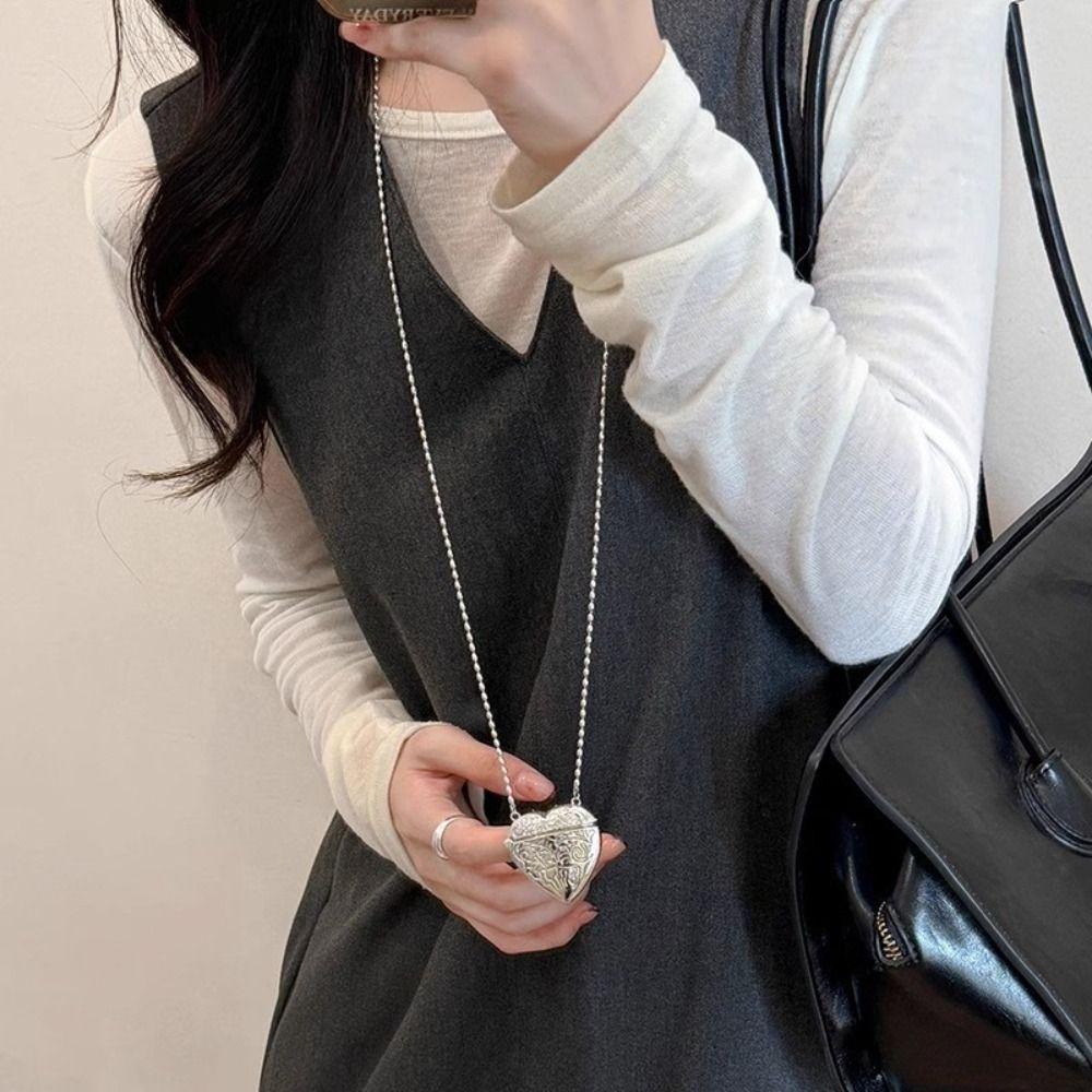 Photo Pendant Carved Heart Necklace Zinc Zinc Alloy Metal Photo Box Pendant  Jewelry and Accessories