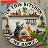 2d Flat 20*20cm, "In This Kitchen, We Dance "wall Art Decoration Circular Wooden Decoration, Suitable for Homes, Living Rooms, Coffee Shops, Offices
