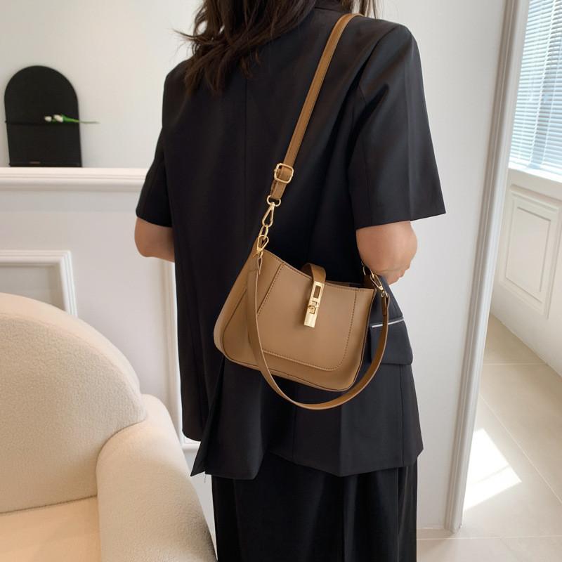 Chic Pu Leather Crossbody Bag Fashionable Summer 2023 New Trendy Shoulder Bag