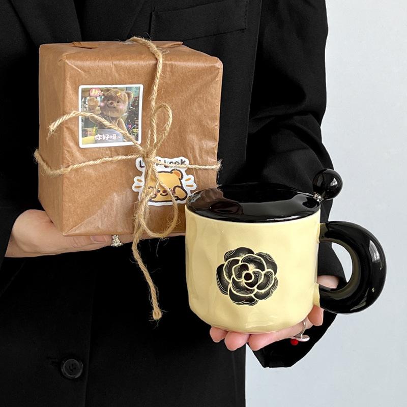 Retro Flower Ceramic Mug with Lid Spoon Premium Sense Drinking Cup Couple Gift Household Coffee Milk Mug