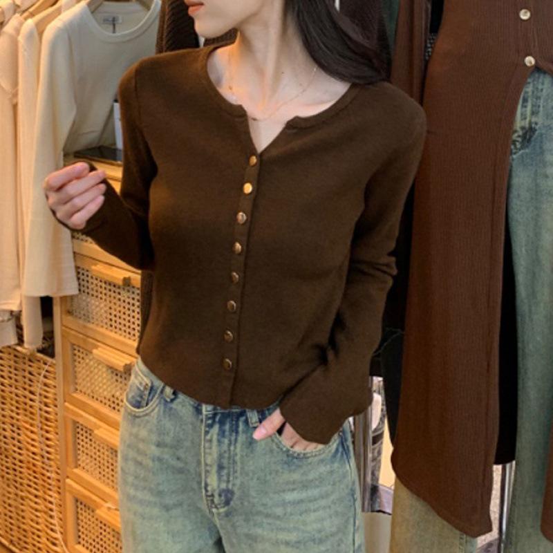 Milk wear early autumn knitted cardigan women's long-sleeved top autumn and winter wear new gentle style thin sweater