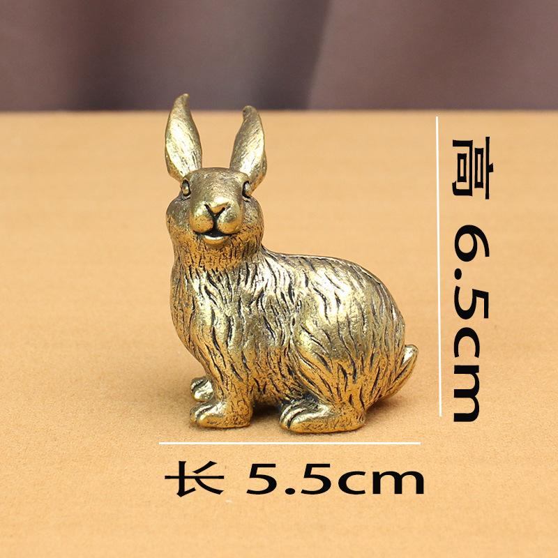 

Creative brass zodiac rabbit ornament metal retro personalized office desk paperweight rabbit year blessing rabbit ornament