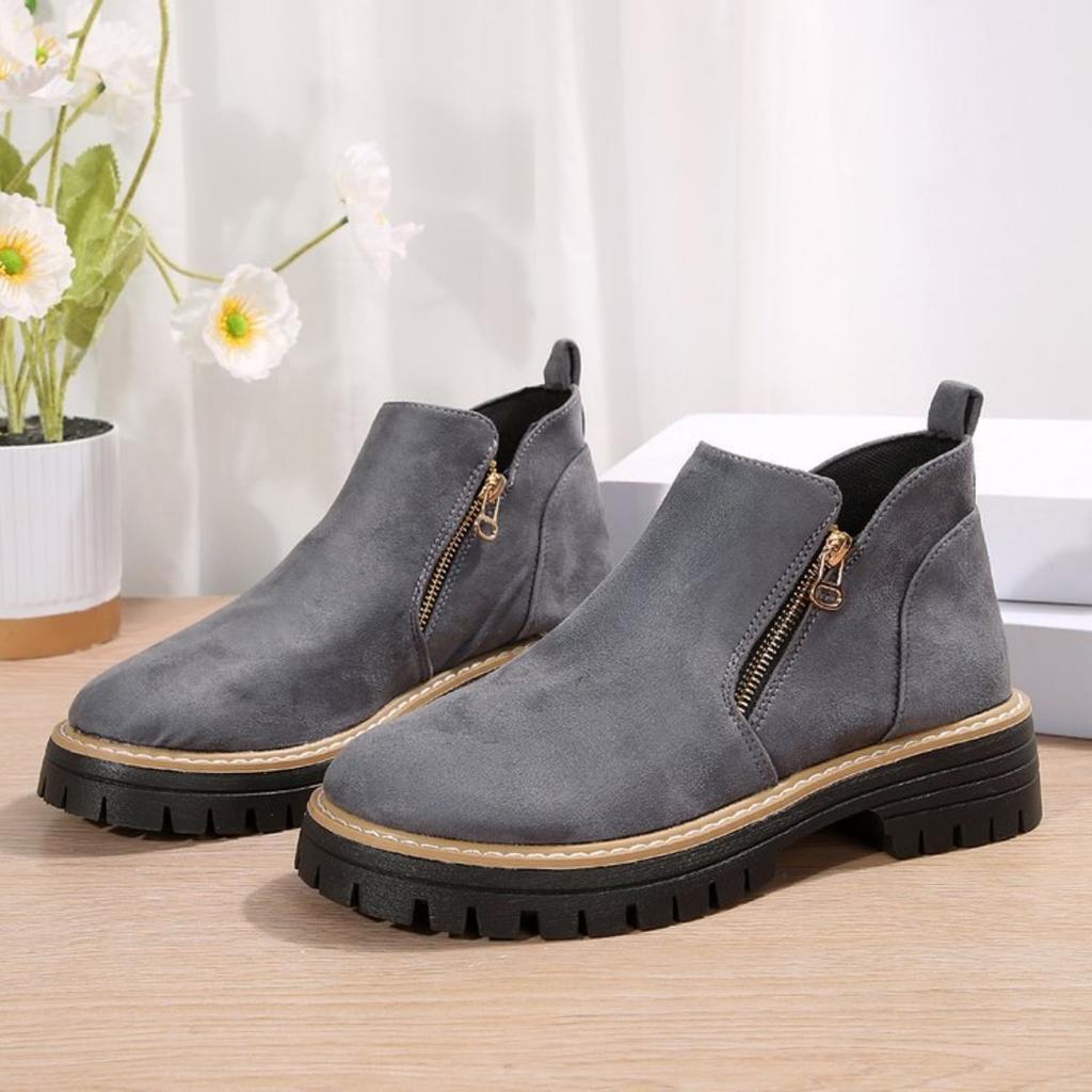 Large Casual Short Boots for Women, High Top Casual and Fashionable Short Boots for Women In Autumn and Winter, Casual Single Shoes for Women