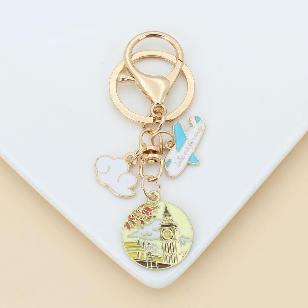 Eiffel Tower & Statue of Liberty Souvenir Keychain - World Scenery Gift Pendant