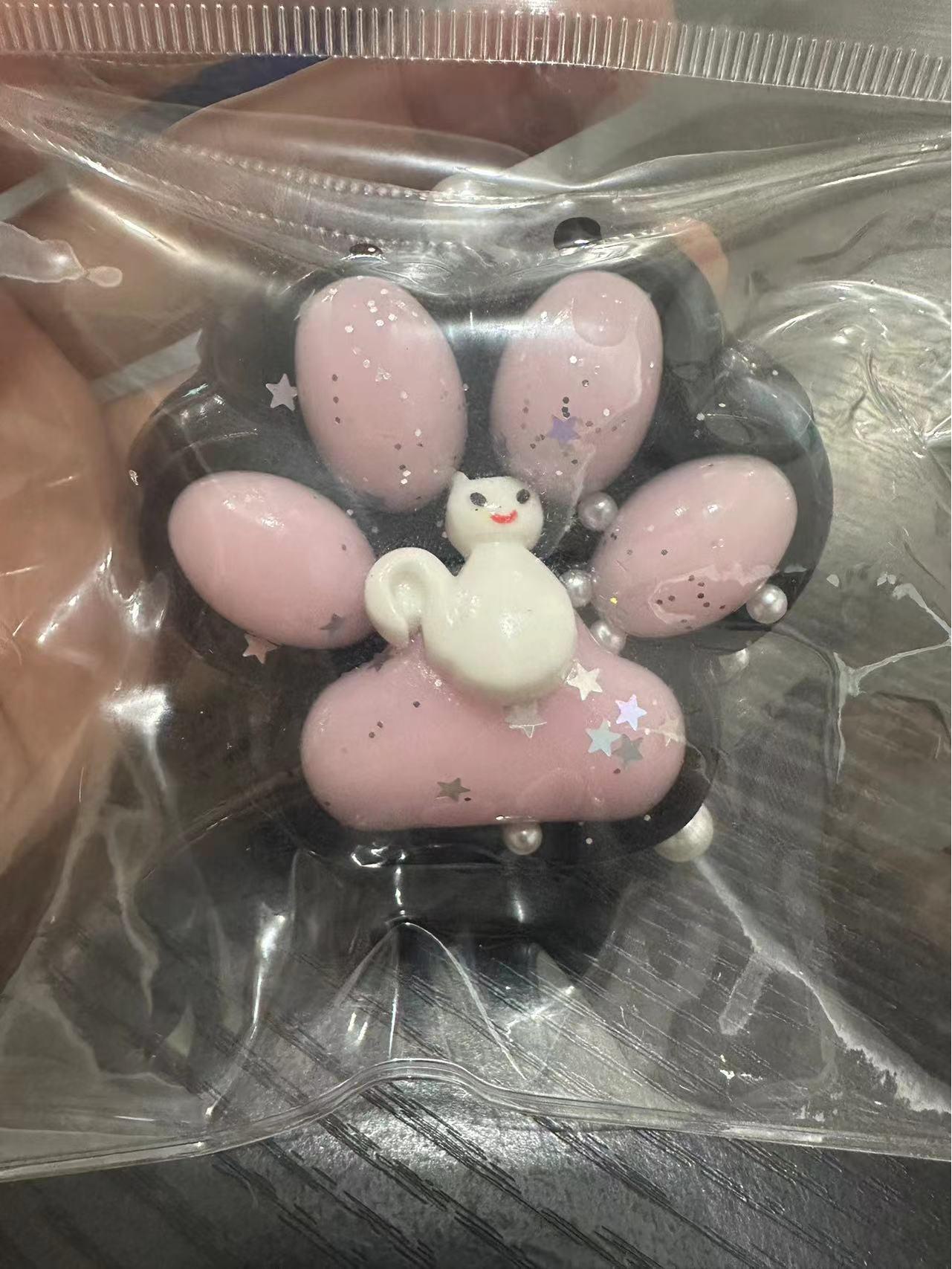 

Суперм’які плюшеві іграшки для декомпресії Cat Claw Music Pinch Blind Box Dark Cat Claw