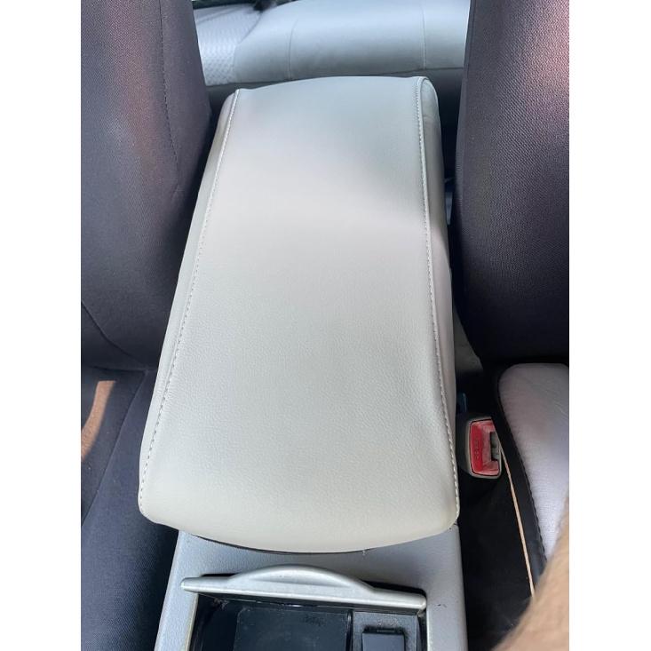 AOMSAZTO Серые чехлы на подлокотники для Toyota Camry 2007-2011
