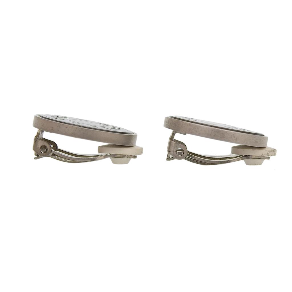 HERMES Earring Serie Shell Clip Type Silver metal Women Used