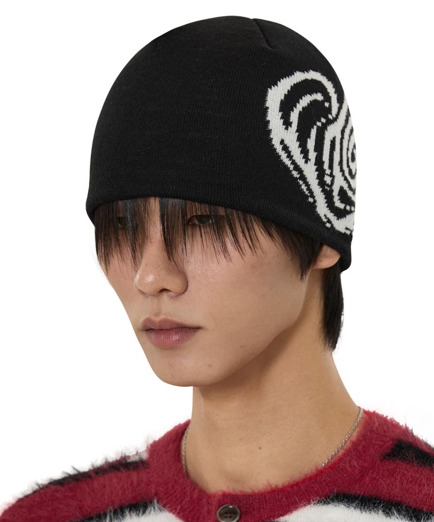Opeunyadeu(Owai) Swirl Heart Beanie - Black