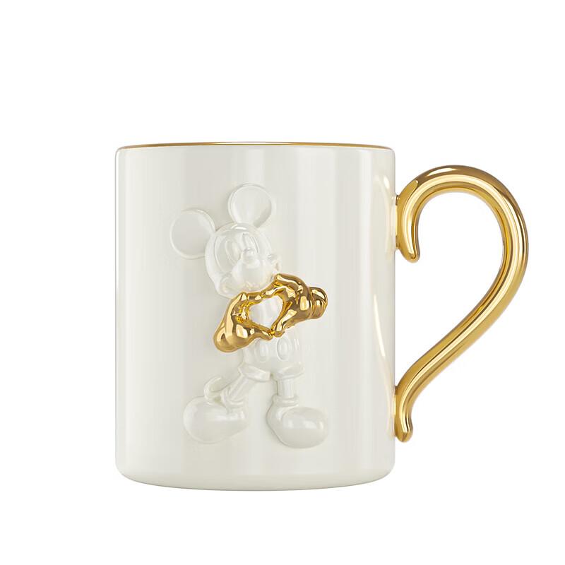 Керамическая кружка серии Gemi Mickey с тиснением в виде сердца