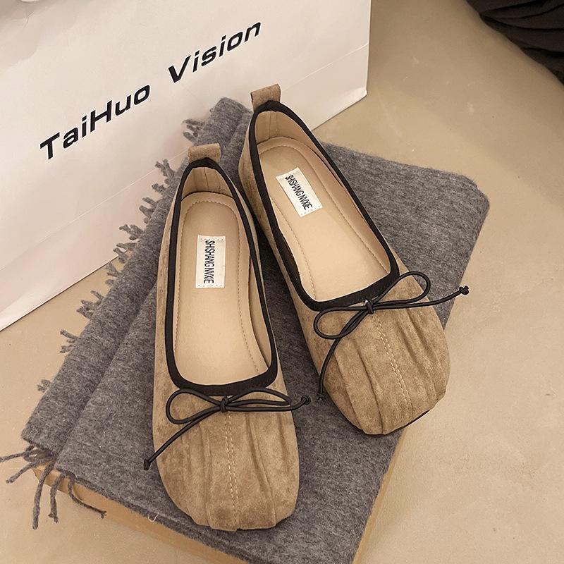 Korean Version Niche Retro Shallow Mouth Flat-soled Single Shoes Women's 2025 Spring New Bow Soft-soled Temperament Mary Jane Shoes