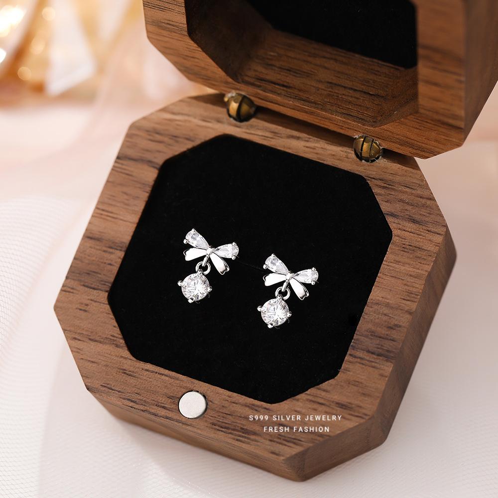 

Real 925 Sterling Silver Fashion Romantic Delicate Zircon Bow Stud Earrings For Women Wedding Fine Jewelry серебряный