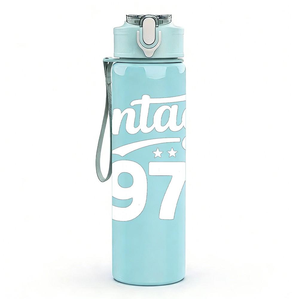 1PC Vintage 1972 Script Letter 750ml Color Plastic Sports Water Bottle Leakproof Flip Straw Lid Suitable for Sports Office Home Use