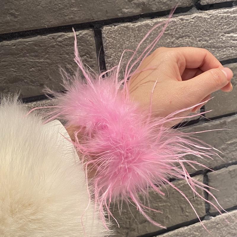 Dicke Straußenfeder-Manschetten für Damen Pelzige Pelzmanschetten Armstulpen Federmanschetten Fußkettchen Feder-Klatscharmbänder Klatschkreis