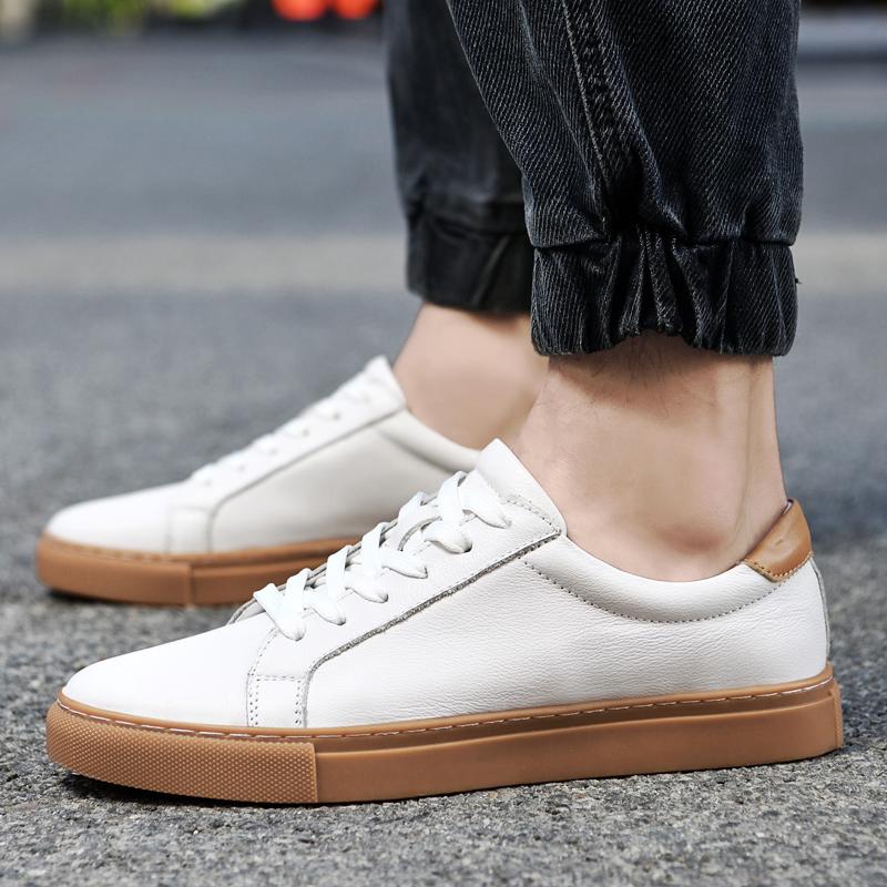 Fashion Lightweight Flats Shoes Fashion New Arrival Men's Footwear Casual Leather Round Toe Sneakers Breathable Walking Shoes for Male