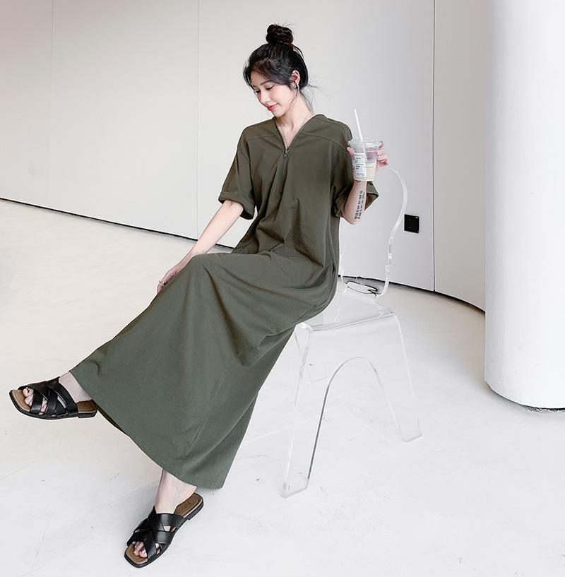 Retro Hepburn Style Plus Size Zipper Dress - Solid Color, Loose Fit Long Dress for Women