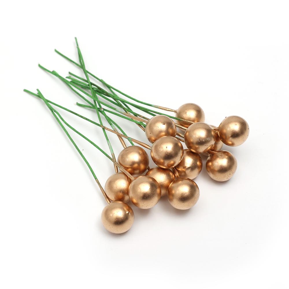 Wholesale Artificial Christmas Berry Fake Berries Holly Leaf Vine Wreath Rattan Winter Home Decor Xmas Tree DIY Craft Decoration