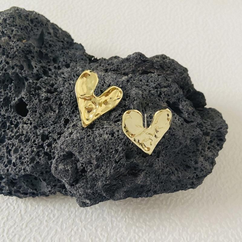 Concave Convex Irregular Heart Earrings for Women Lightweight Alloy Ear Studs Accessory Earwear Accessories for Party